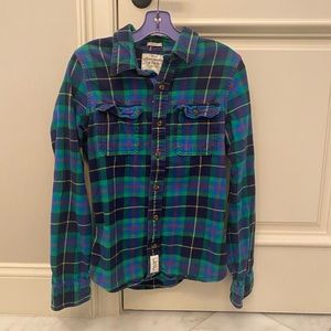Abercrombie and Fitch men’s muscle fit flannel